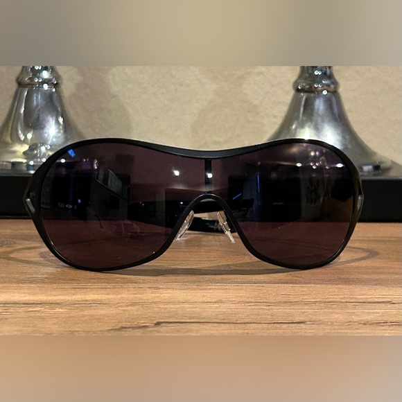 Oakley Deception Sunglasses OO4039-01-Black w/Gray Lenses-Excellent condition🌅 - Picture 1 of 5